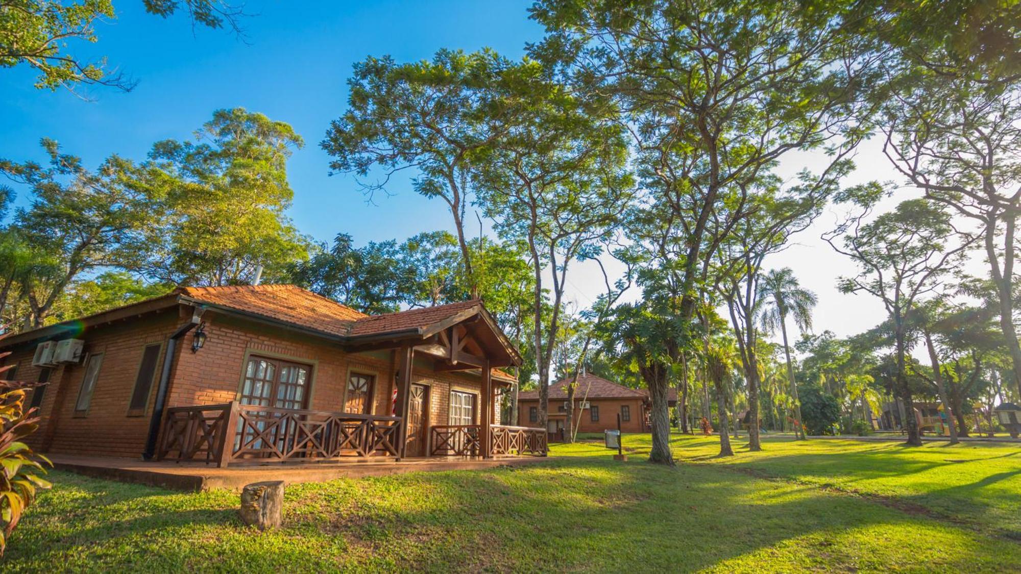 Complejo Americano Puerto Iguazú Extérieur photo