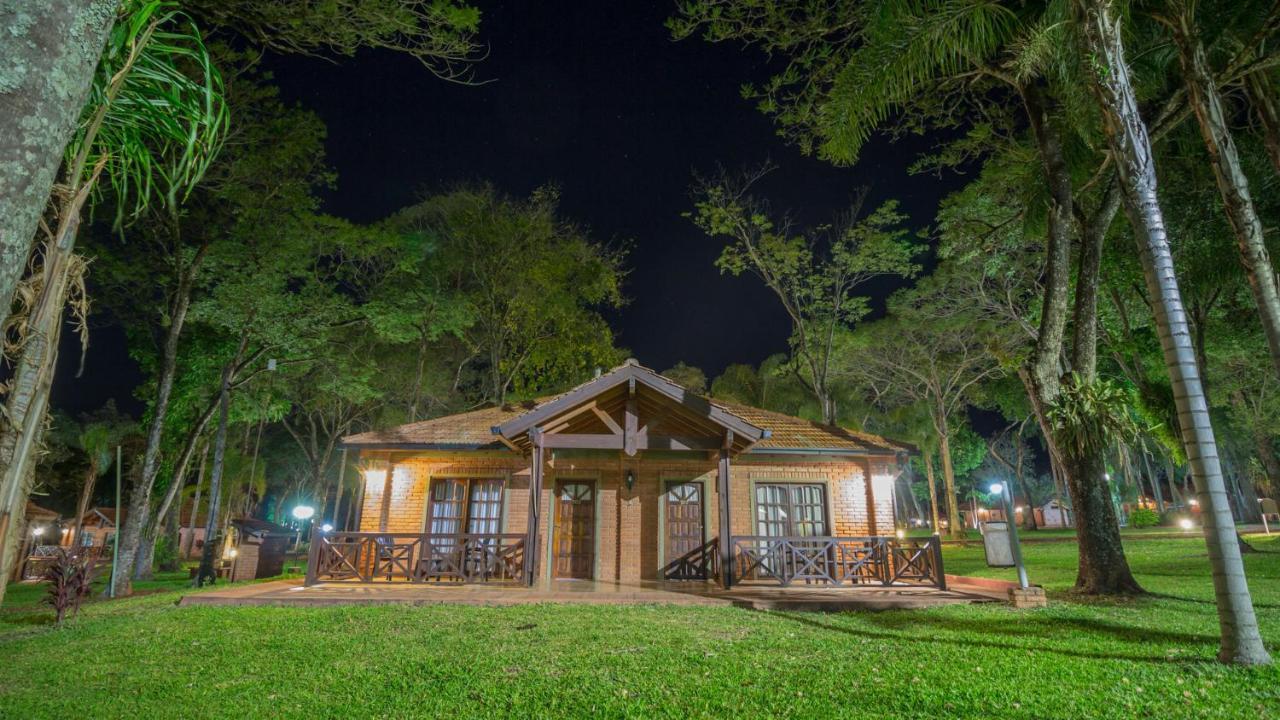 Complejo Americano Puerto Iguazú Extérieur photo